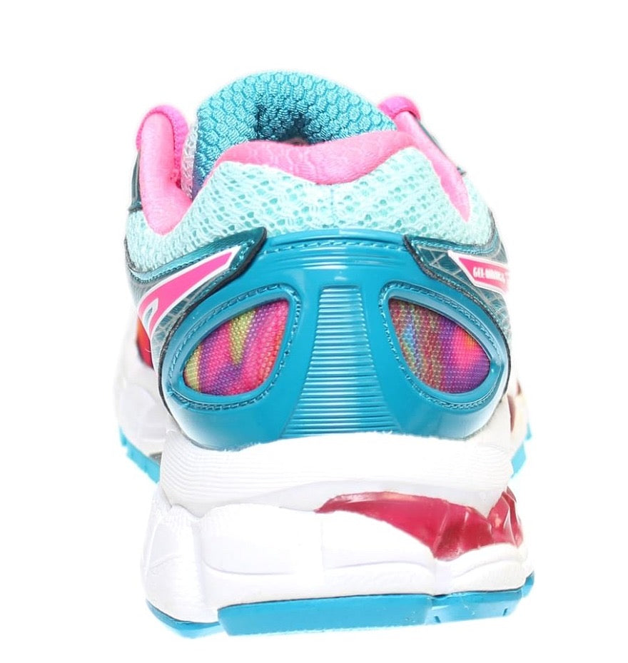 Gel nimbus 16
