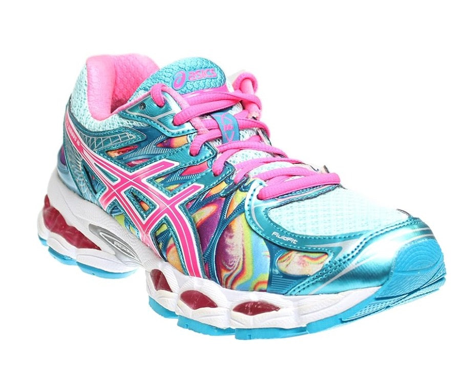 Gel nimbus 16