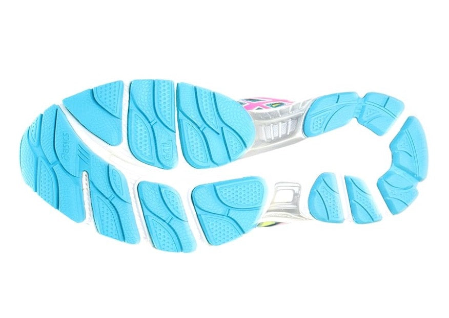 Gel nimbus 16